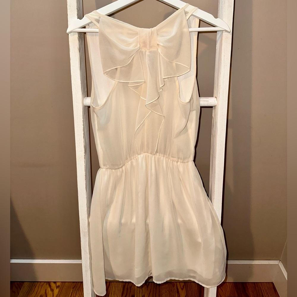 Cream chiffon dress with bow detail on back - Picture 2 of 3